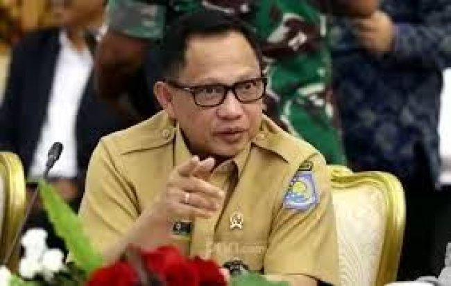 Satgas Resmi Terbentuk, Menteri Tito Siap Tindak Tegas Ormas Biang Kerok Satgas Resmi Terbentuk, Menteri Tito Siap Tindak Tegas Ormas Biang Kerok
