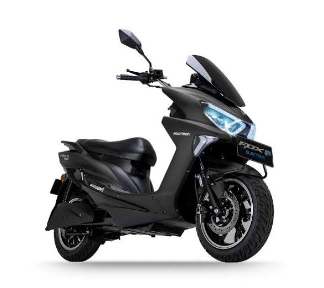 Beli Motor Listrik POLYTRON FOX R Lebih Hemat dengan Sistem Sewa Baterai