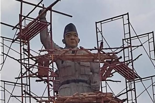 Jadi Sorotan Netizen, Viral Patung Soekarno di Banyuasin Enggak Ada Mirip-miripnya