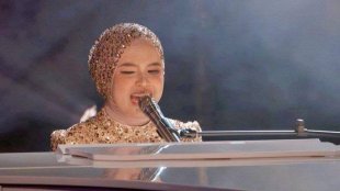 Putri Ariani Bawakan Lagu Milik U2, Simon Cowell Speechless