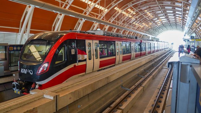 Naik LRT Jabodebek Makin Nyaman dengan Akses yang Terintegrasi