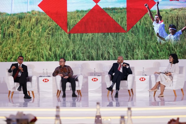 Strategi PLN Kurangi Emisi Karbon Menuju NZE 2060