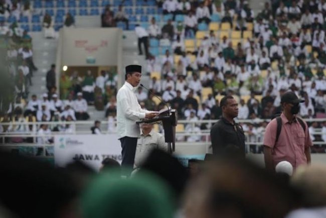 Jokowi Kadang Geleng-geleng Lihat Medsos: Kok Seperti Ini Ya