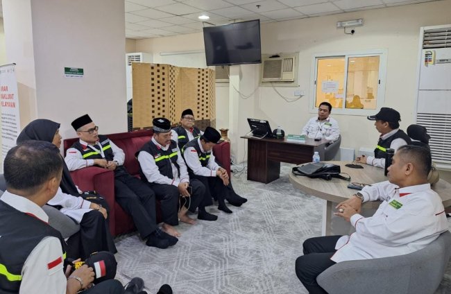 Daker Makkah Siapkan Layanan Konsultan Ibadah Secara Online dan Offline untuk Jemaah