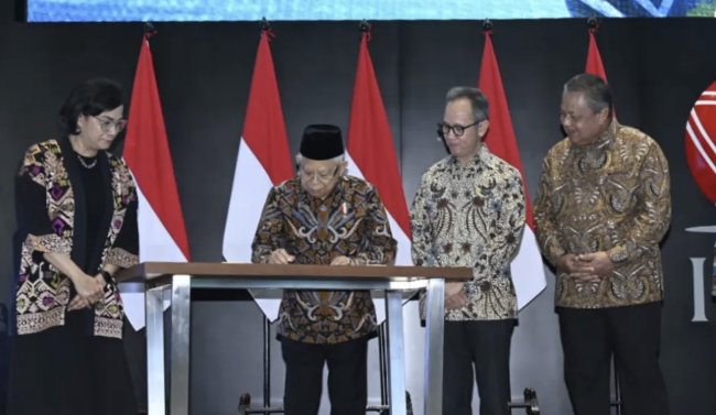 Buka Perdagangan BEI Tahun 2024, Ma'ruf Amin Paparkan Strategi Majukan Pasar Modal Indonesia