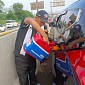 Mogok Kehabisan Bensin di Tol, Motorist Pertamina Gercep Kirim BBM ke Lokasi
