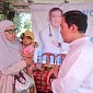 Dokter Rayendra Disandera Emak-emak Saat Ngariung Sehat, Jadi Idola Baru Kota Bogor