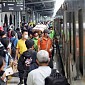 H+2 Lebaran, 43.500  Penumpang KA Arus Balik Padati Stasiun Gambir Dan Pasar Senen 