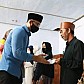 Bagikan Zakat ASN ke Marbot & Guru Ngaji, Wagub Banten: Rp 500 Ribu Per Orang, Jangan Ada Potongan!