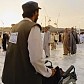 Jemaah Diimbau Gunakan Jasa Kursi Roda Resmi di Masjidil Haram